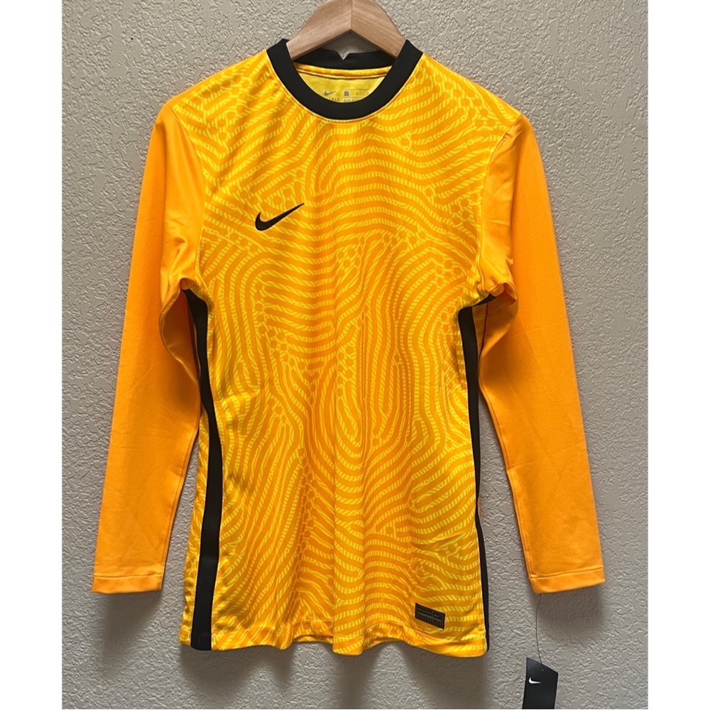 Nike Soccer Goalkeeper Womens Yellow Jersey Large